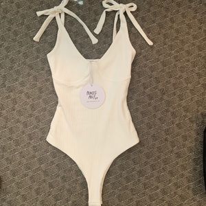 Clove tie up bodysuit